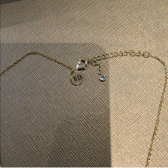 Rae Dunn My Mom My Queen Necklace - Picture 3 of 12